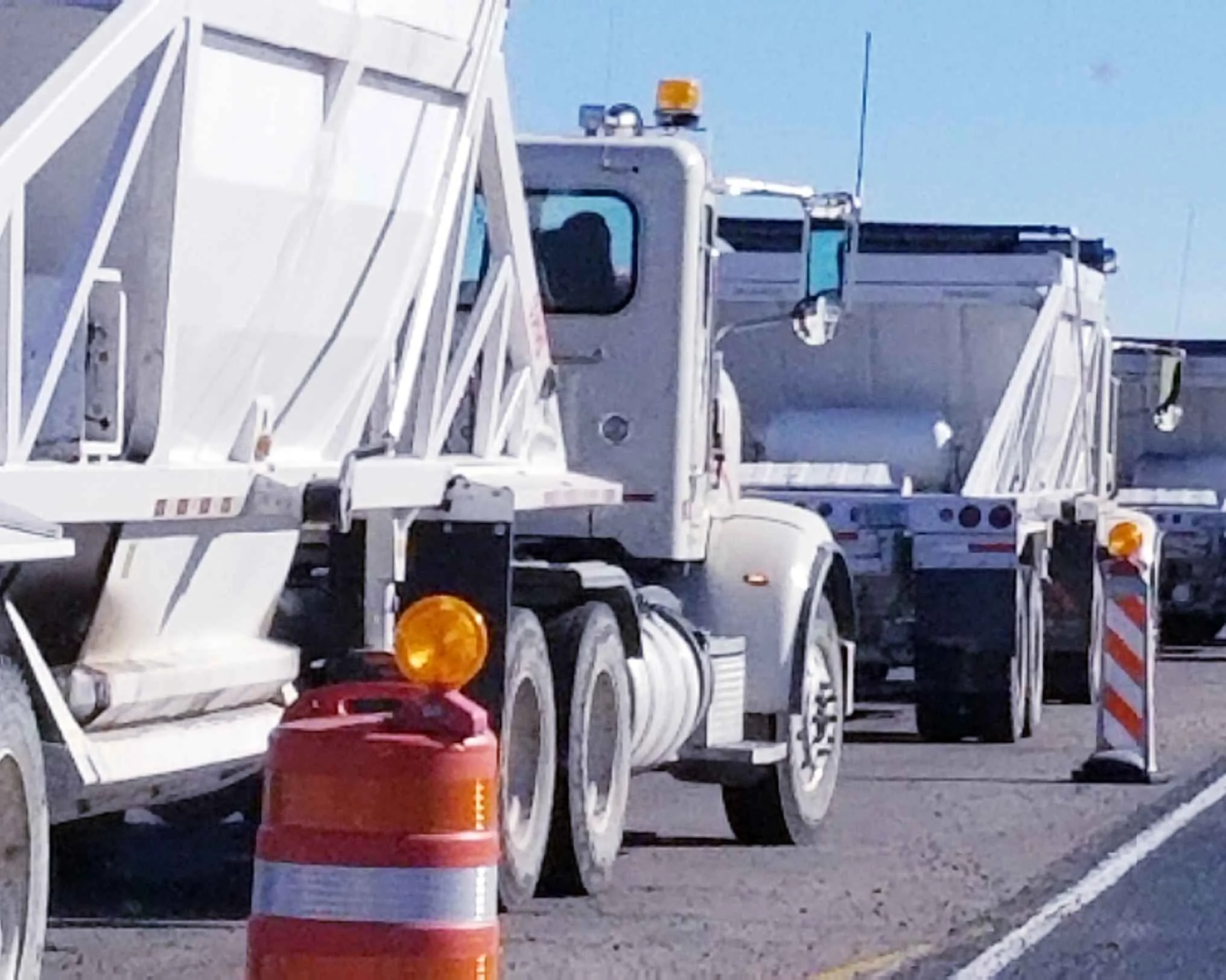 The Ultimate Guide to Choosing Construction Debris Hauling Services