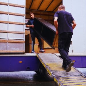 How to Choose the Right Junk Removal Service
